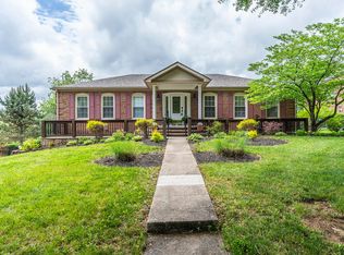 384 Atwood Dr, Lexington, KY 40515