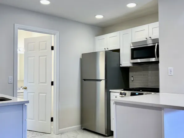 131 Pearl St #3L, Somerville, MA 02145