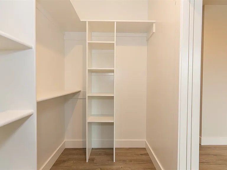 1211 W Summit St #A — Photo 22