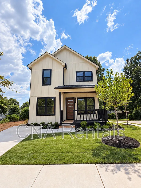 4 bed, 3.0 bath, 2000 sqft, $3,000 — Photo 1