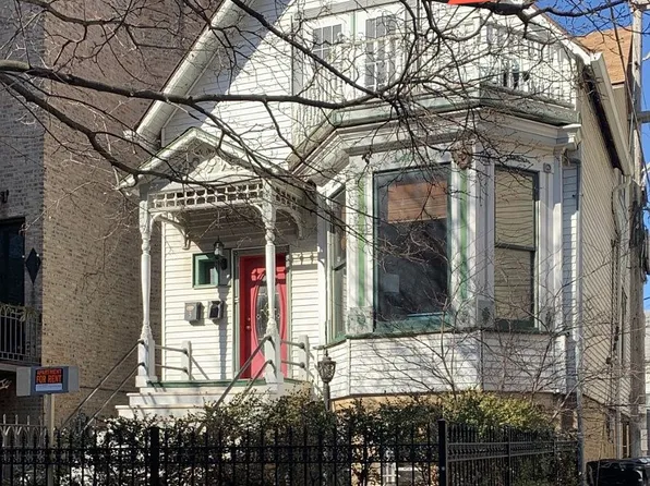 1046 W Barry Ave #3, Chicago, IL 60657