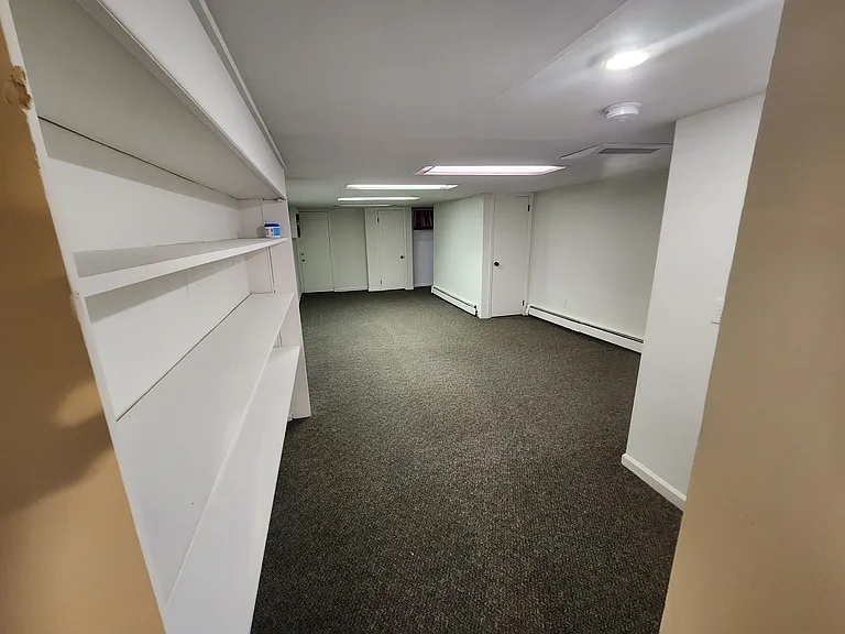 84 Lake Ave — Photo 16