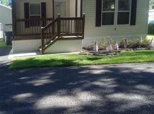 5 Village Rd, Morganville, NJ 07751