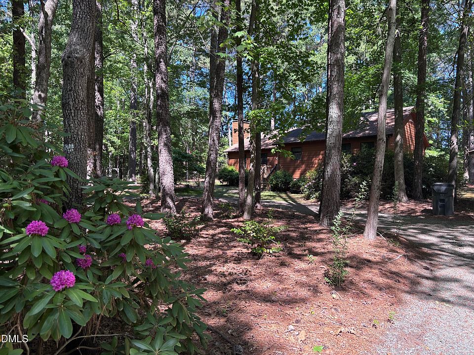 1st image of 9816 Leslie Dr