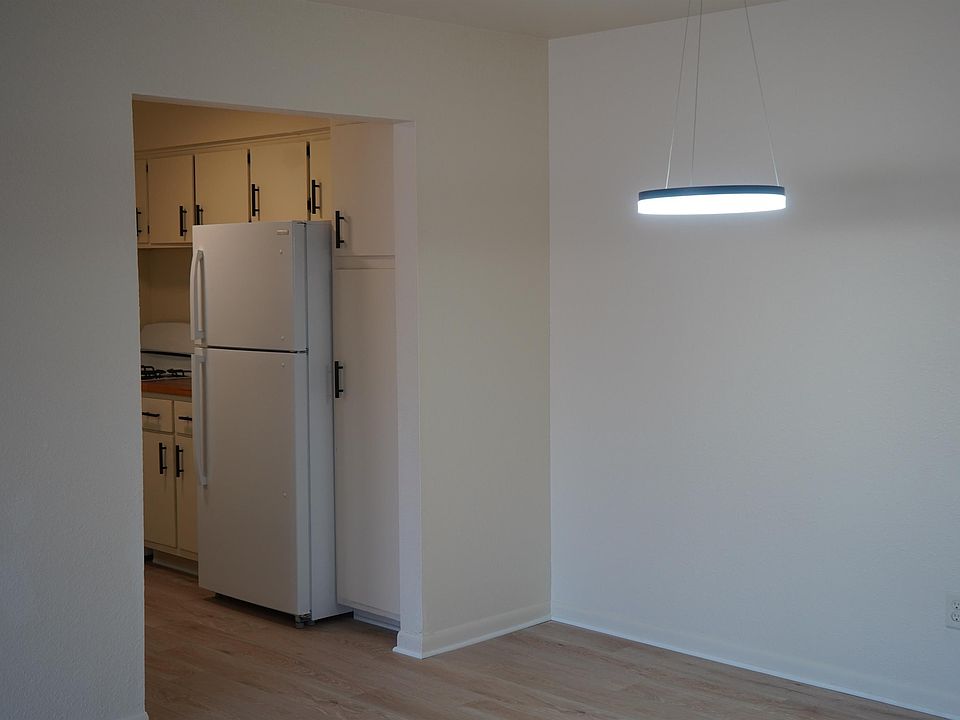 1st image of 2445 Fairfield Ave #10924462