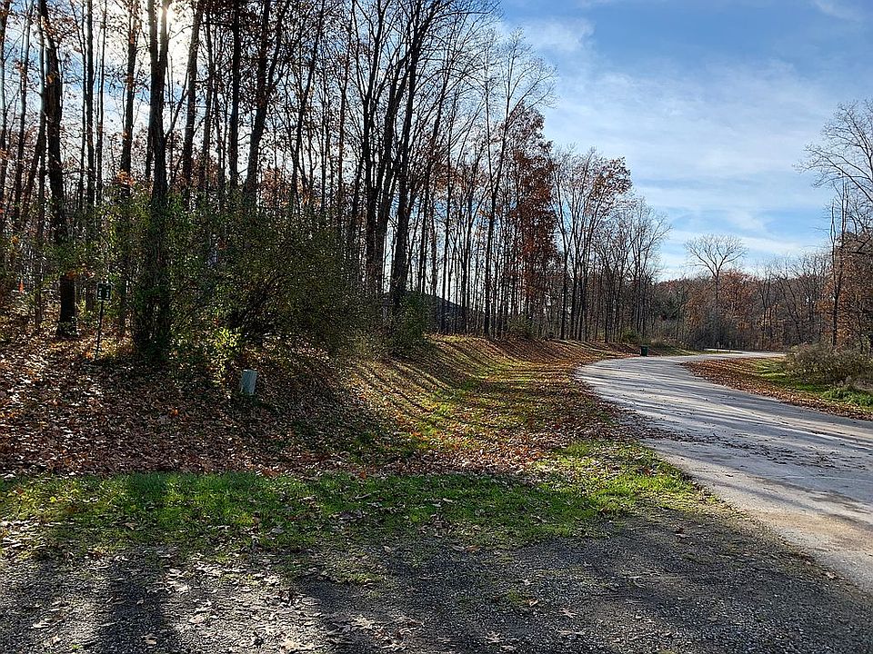 Driveway @ Walnut Way (W)