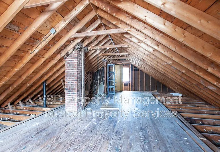 19268 Stafford Ave — Photo 27