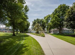 3865 240th St E, Faribault, MN 55021