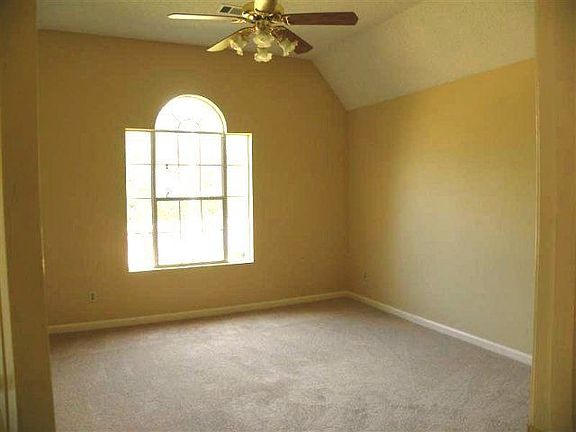 7962 Macon Road, , TN 38018