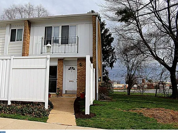 9 Dekalb Sq, Newark, DE 19713