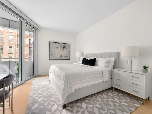 121 East 22nd Street image 7 of 15