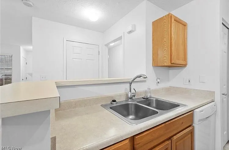 14929 Lenox Dr #509 — Photo 7