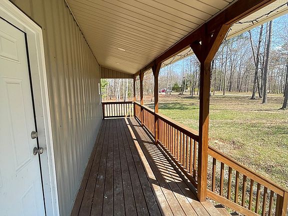 2nd image of 1682 Hollis Poore Rd