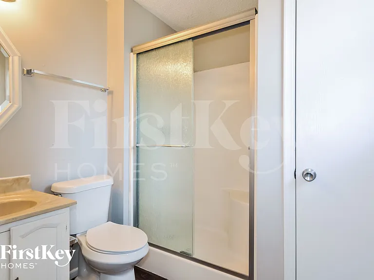37 Westbrook Dr — Photo 10