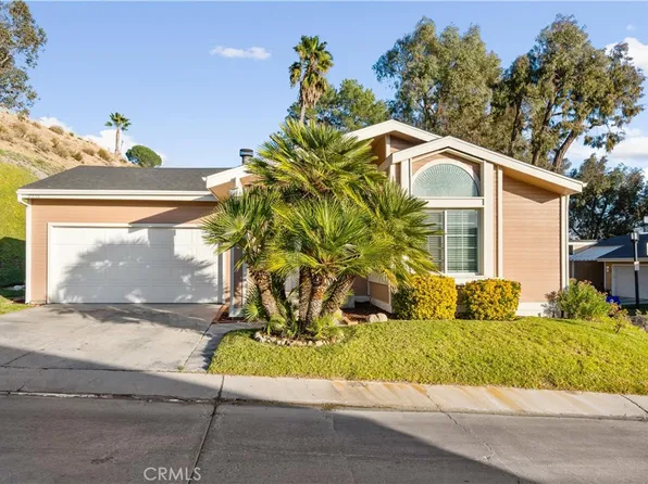20077 Summit View Ct, Canyon Country, CA 91351