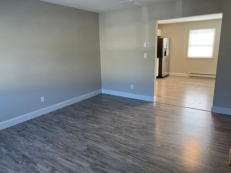 452 Union St — Photo 5