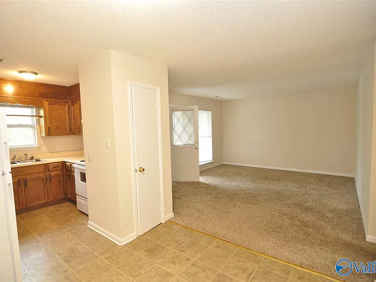 2979 Old Highway 431 #B — Photo 11