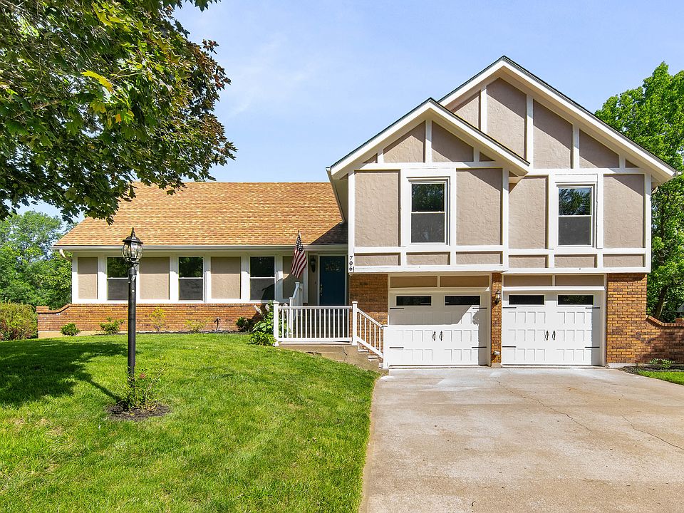 1st image of 706 Greenbriar Ter