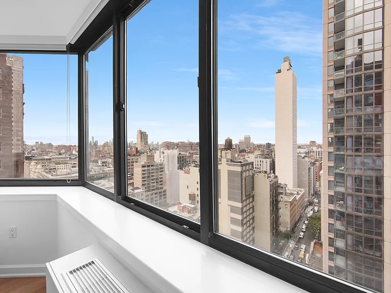 77 W 24th St #24B — Photo 9