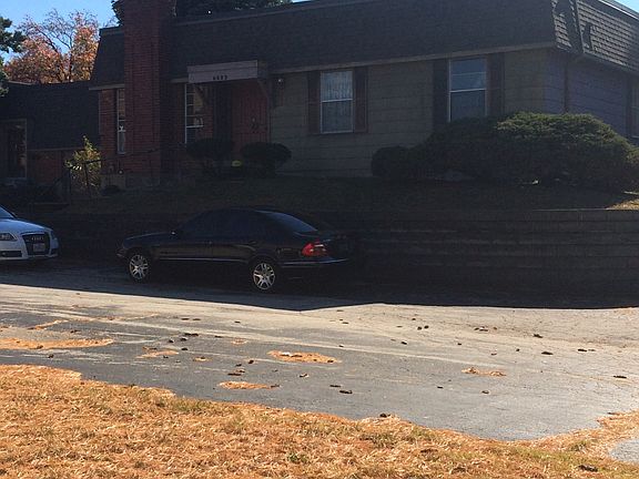 4th image of 6682 Chesapeake Dr