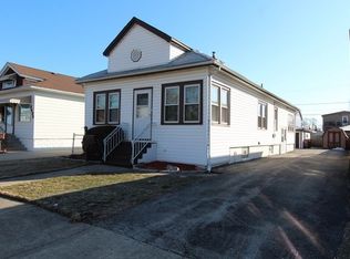 2425 Haymond St, River Grove, IL