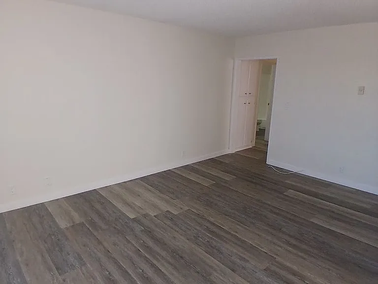 215 Atlantic Ave #506 — Photo 4