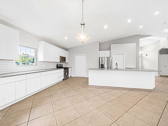 3rd image of 1713 Gilboa Ave