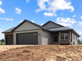 1705 107th St, New Richmond, WI 54017