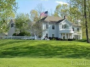 108 Hardscrabble Lake Dr, Chappaqua, NY 10514