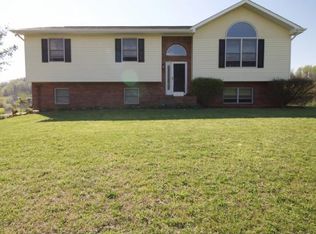 710 Cherokee Mountain Rd, Jonesborough, TN 37659