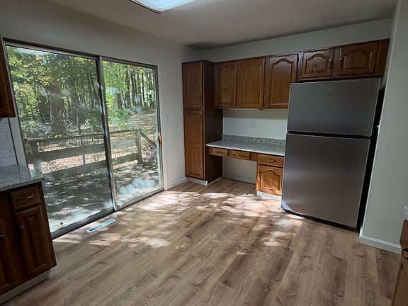 4th image of 2854 Long Rd #2854