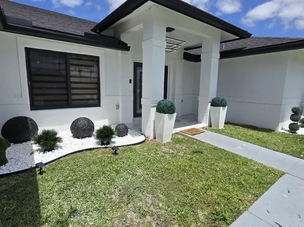 113 Waterview Way, Royal Palm Beach, FL 33411