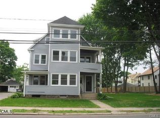 16 5th Ave, Danbury, CT 06810