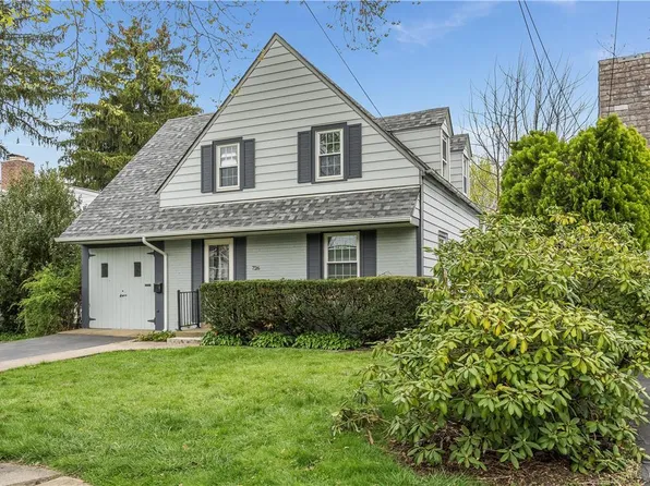 726 13th Ave, Bethlehem, PA 18018
