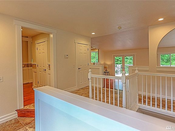 3rd image of 11509 142nd Avenue Ct NW