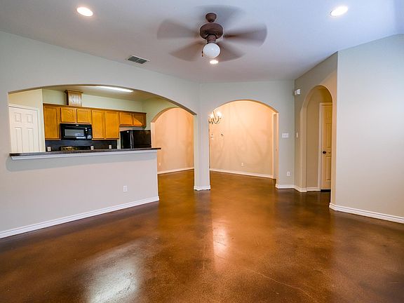 4th image of 6634 Rhine Dr #A