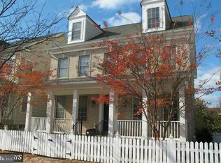 815 Royal Cres, Rockville, MD 20850
