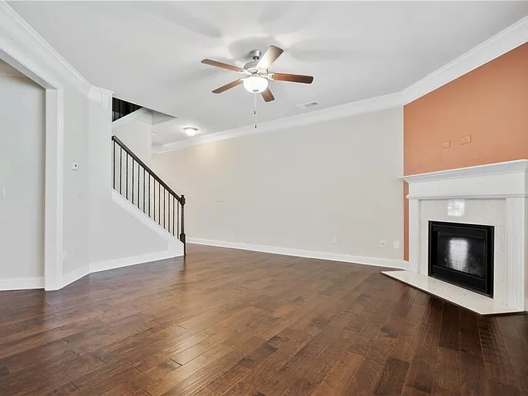 3165 Cross Creek Dr — Photo 8