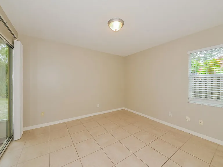 7703 33rd Ln E — Photo 14