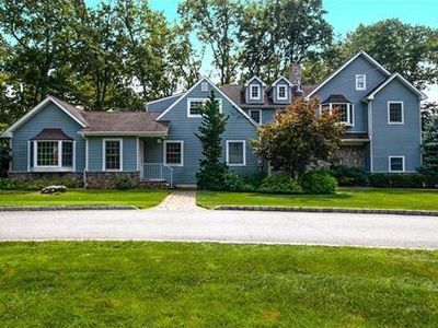 23 Southfield Rd, Edison, NJ, 08820