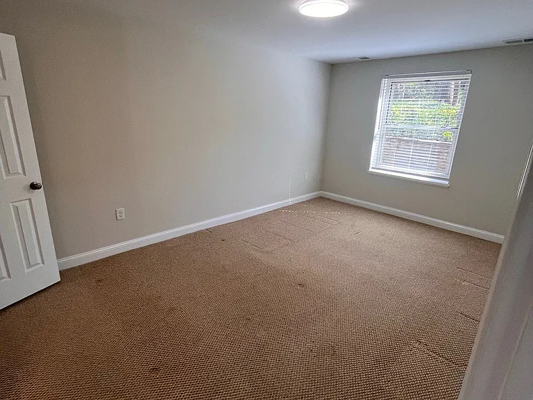 3376 Woodburn Rd #2 — Photo 13