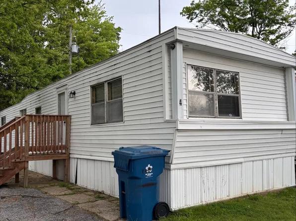 1401 N 2nd St, Belleville, IL