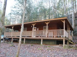 196 Stephens Cove Rd, Byrdstown, TN 38549