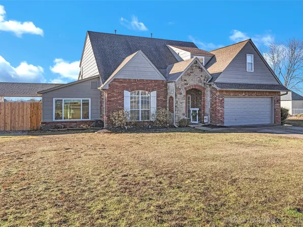 15052 E 117th St N, Collinsville, OK 74021