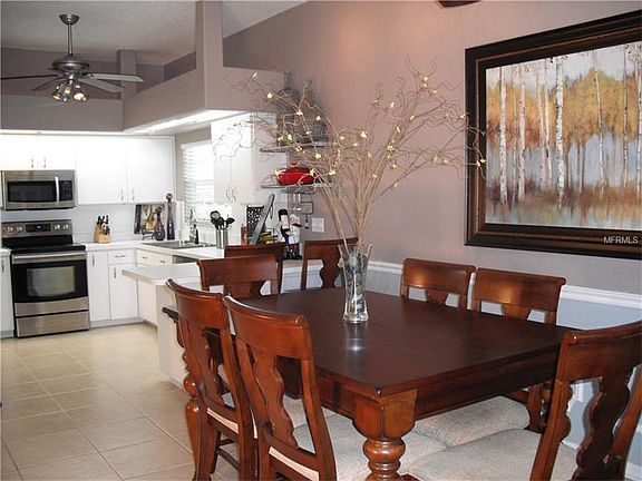 3rd image of 619 Peninsular Dr