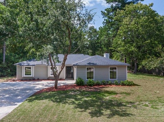 2nd image of 2696 Pheasant Ct W