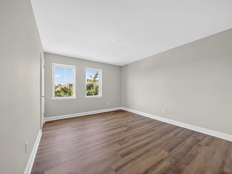 1714 Gales St NE — Photo 5