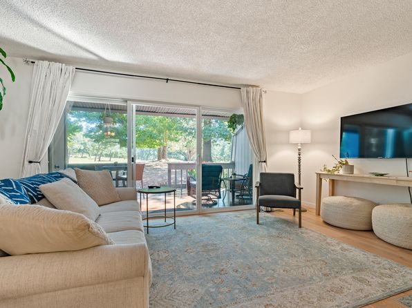 15472 Kingsbury Cir #104