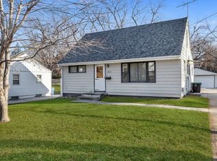 2713 56th St, Des Moines, IA 50310