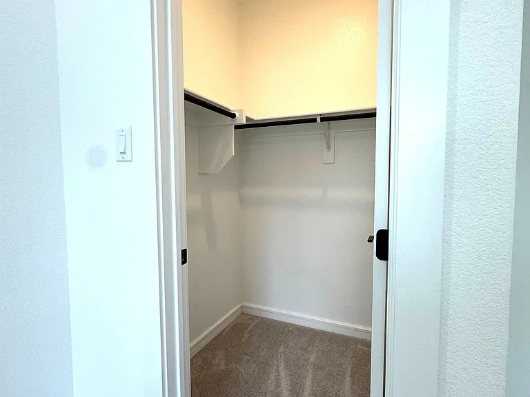 2518 Tahoe Dr — Photo 7